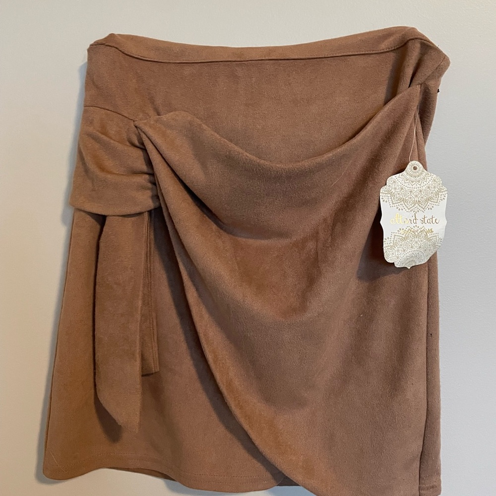 Altars State Camel Suede Skirt - Picture 4 of 5